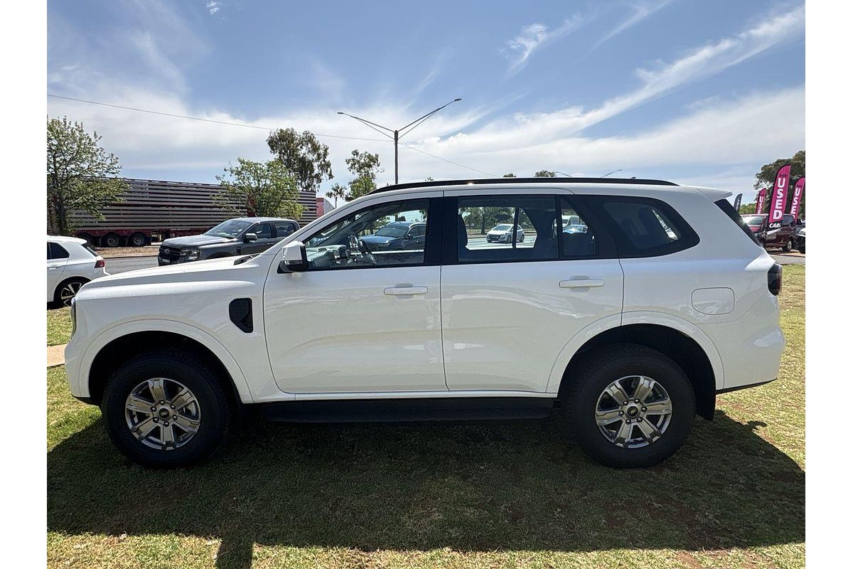 2025 Ford Everest Ambiente 2.0L