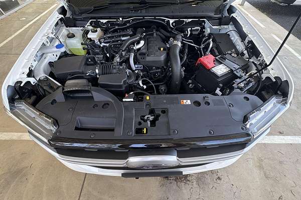 2025 Ford Everest Ambiente 2.0L