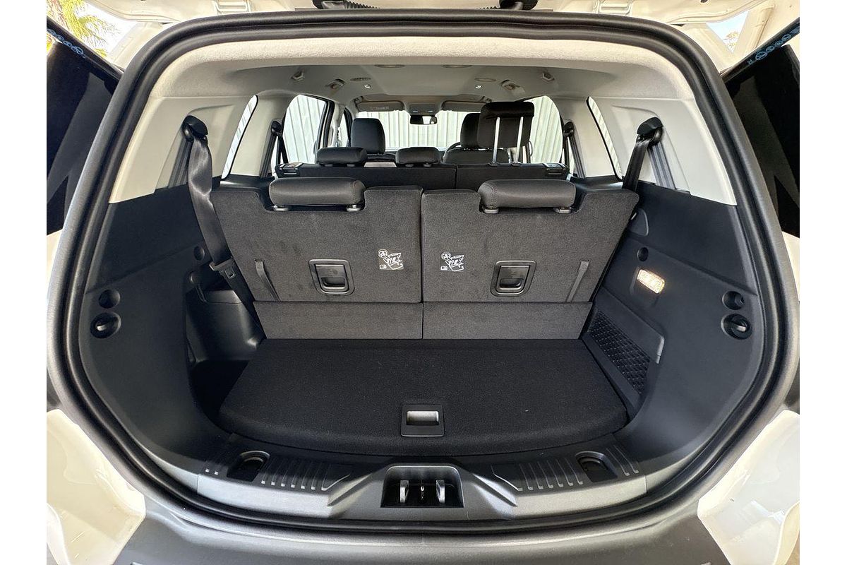 2025 Ford Everest Ambiente 2.0L