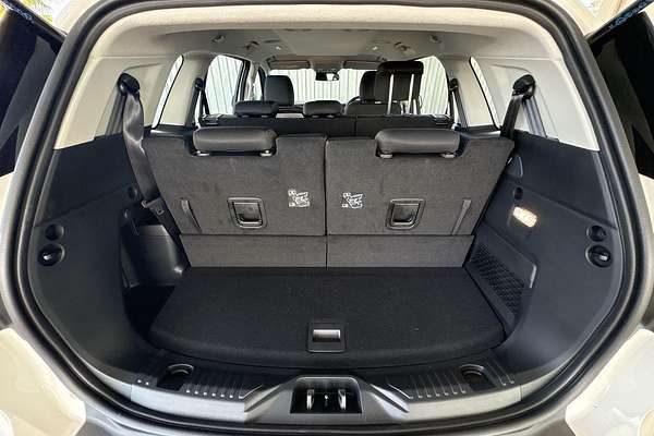 2025 Ford Everest Ambiente 2.0L