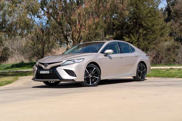 2020 Toyota Camry SX ASV70R