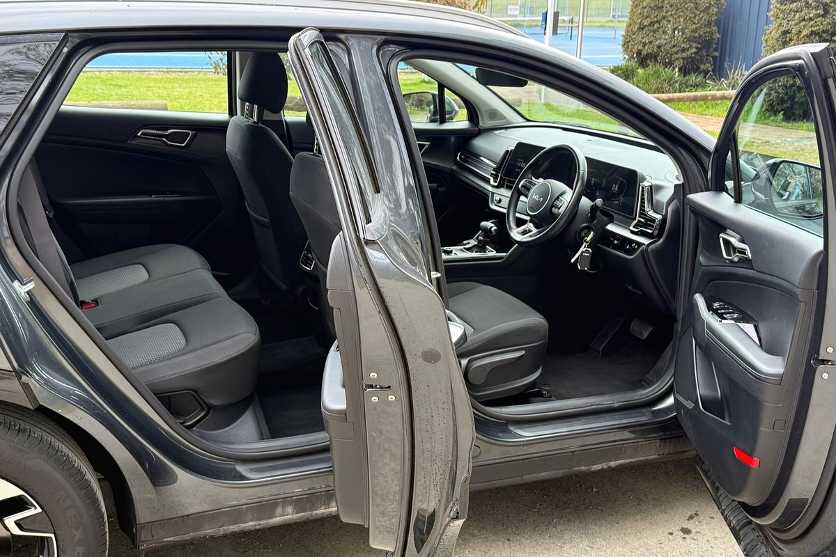 2022 Kia Sportage SX NQ5