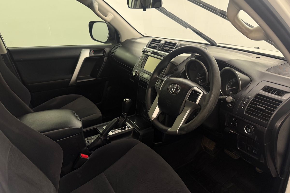 2017 Toyota Landcruiser Prado GX GDJ150R
