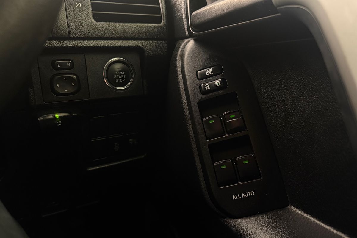 2017 Toyota Landcruiser Prado GX GDJ150R