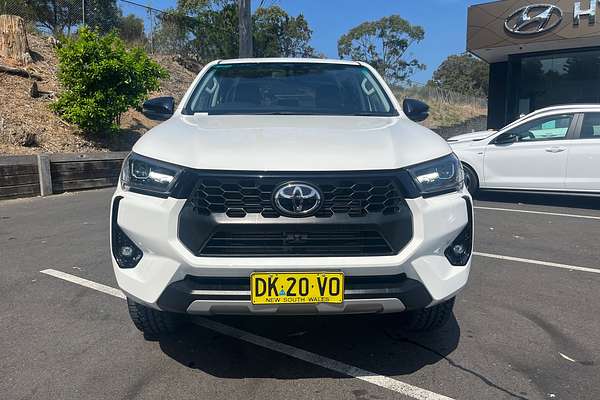 2024 Toyota Hilux SR5 48V GUN126R 4X4