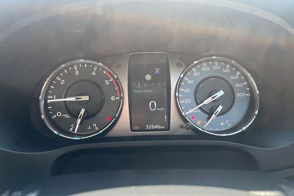 2024 Toyota Hilux SR5 48V GUN126R 4X4