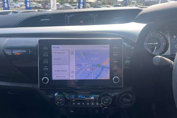 2024 Toyota Hilux SR5 48V GUN126R 4X4