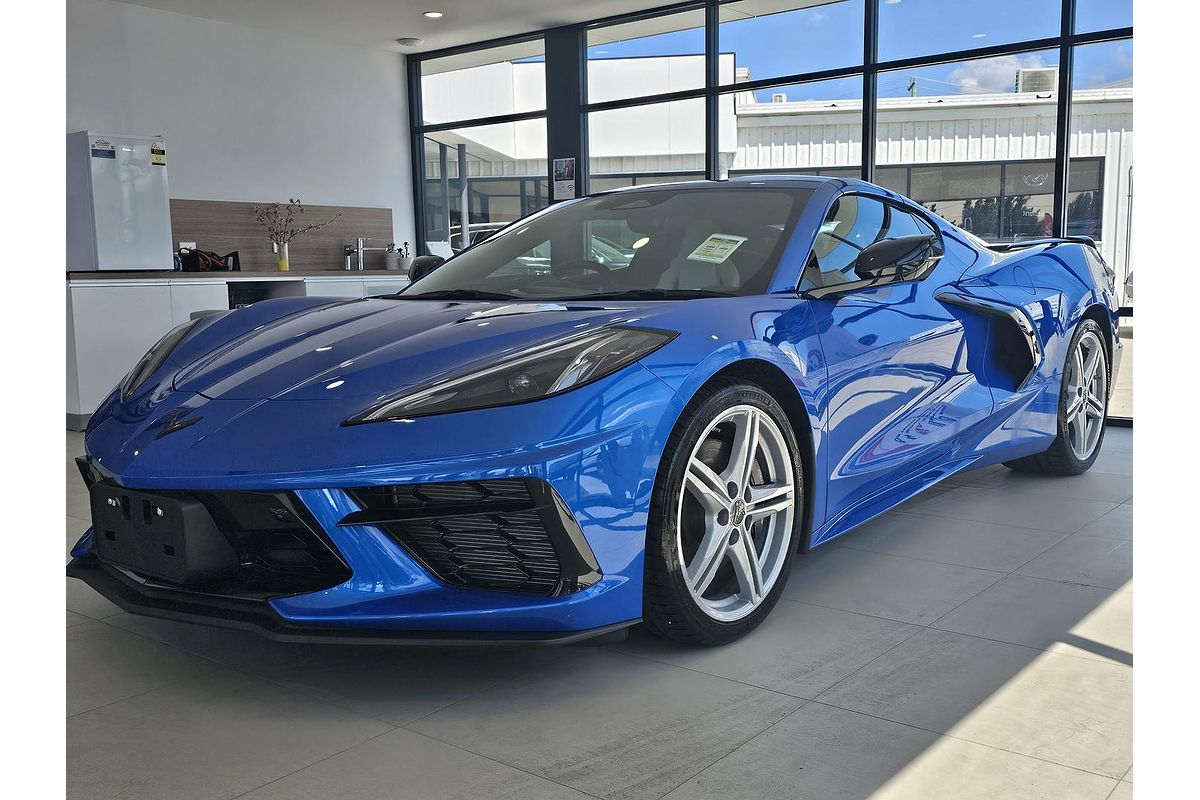 2024 Chevrolet Corvette Stingray 2LT C8