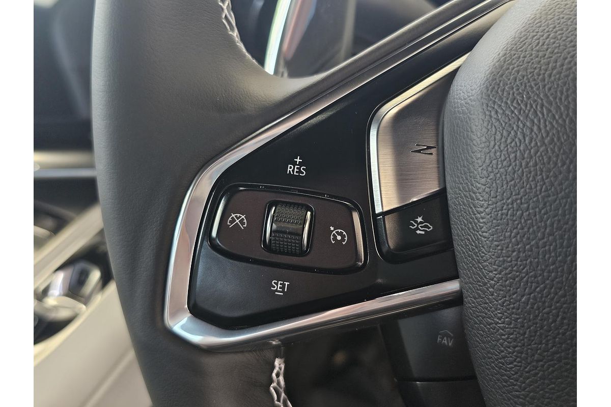 2024 Chevrolet Corvette Stingray 2LT C8