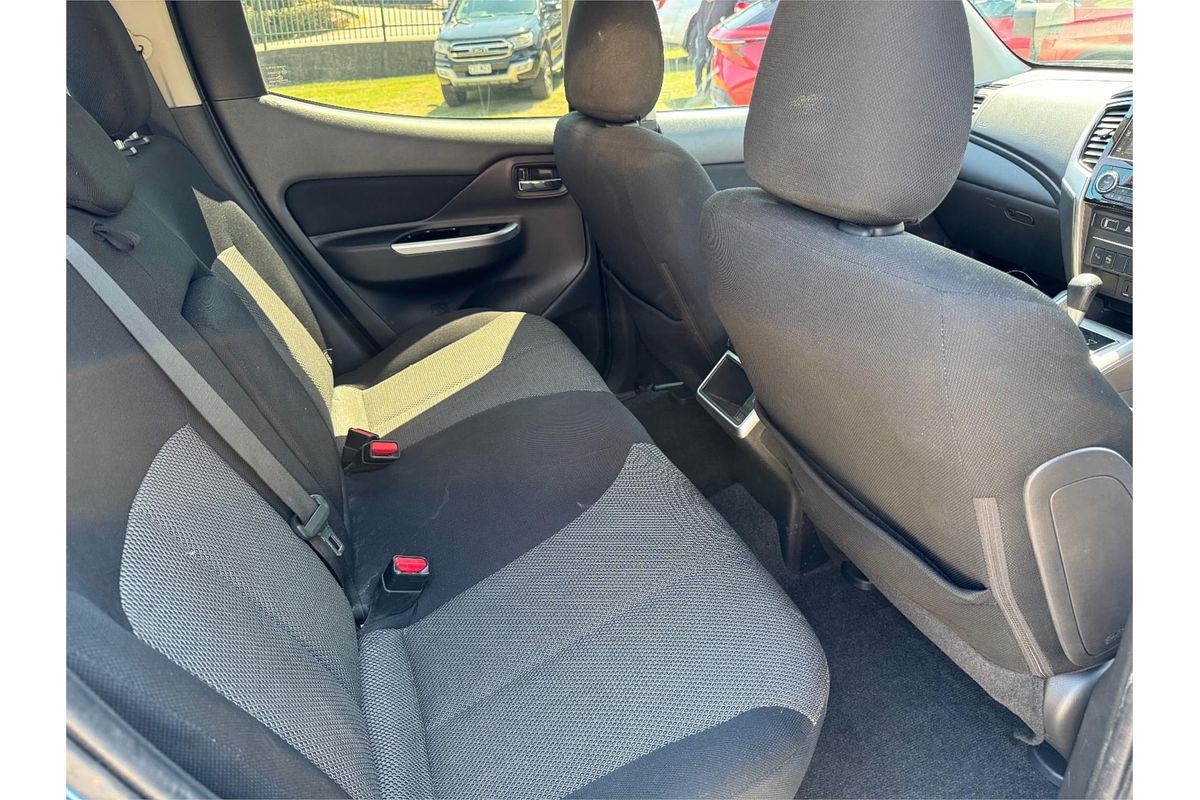 2019 Mitsubishi Triton GLS MR 4X4