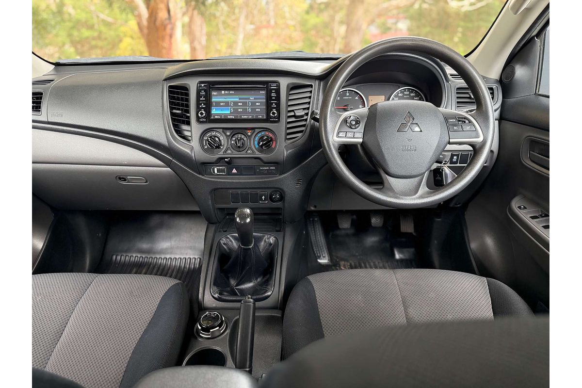 2018 Mitsubishi Triton GLX MQ 4X4