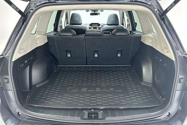 2019 Subaru Forester 2.5i-S S5