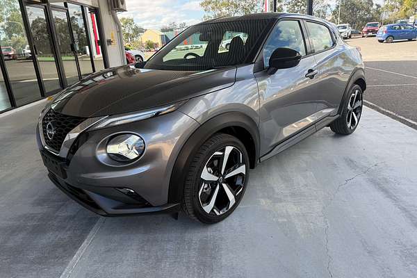 2023 Nissan JUKE ST-L F16