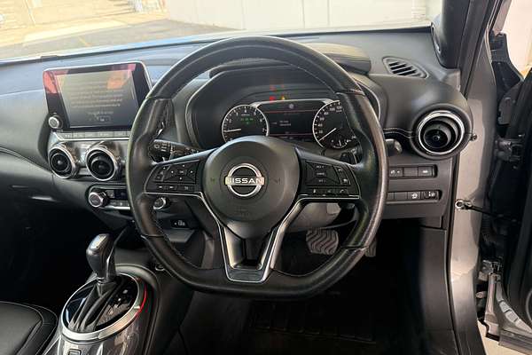 2023 Nissan JUKE ST-L F16