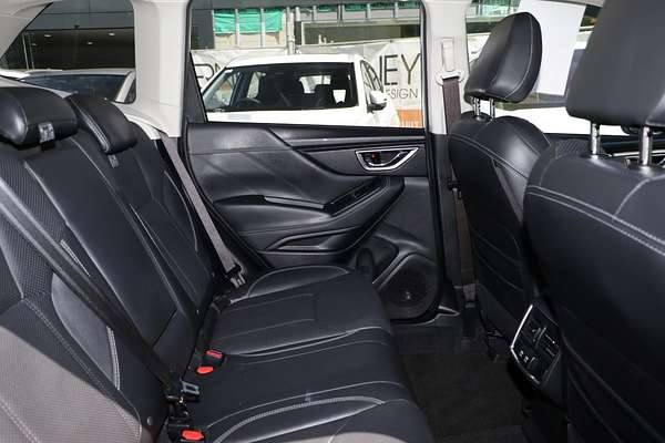 2019 Subaru Forester 2.5i-S S5