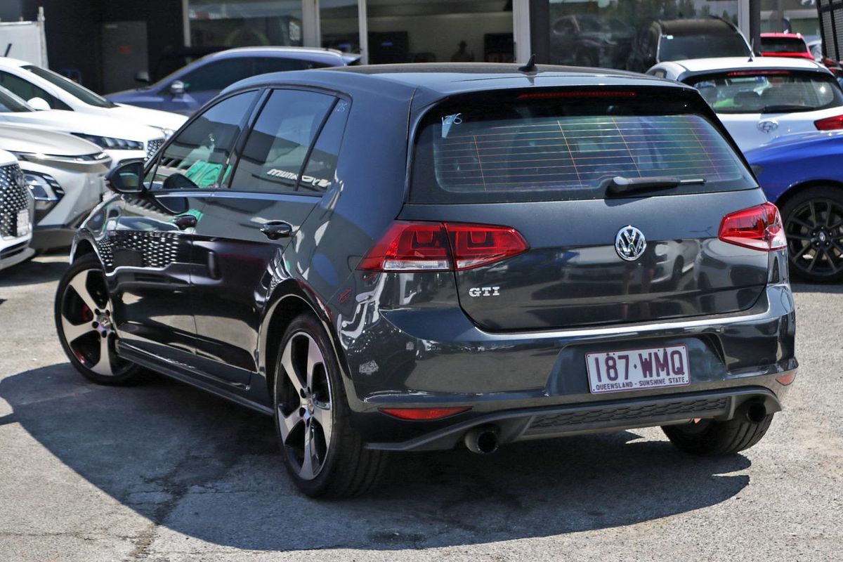 2013 Volkswagen Golf GTI 7