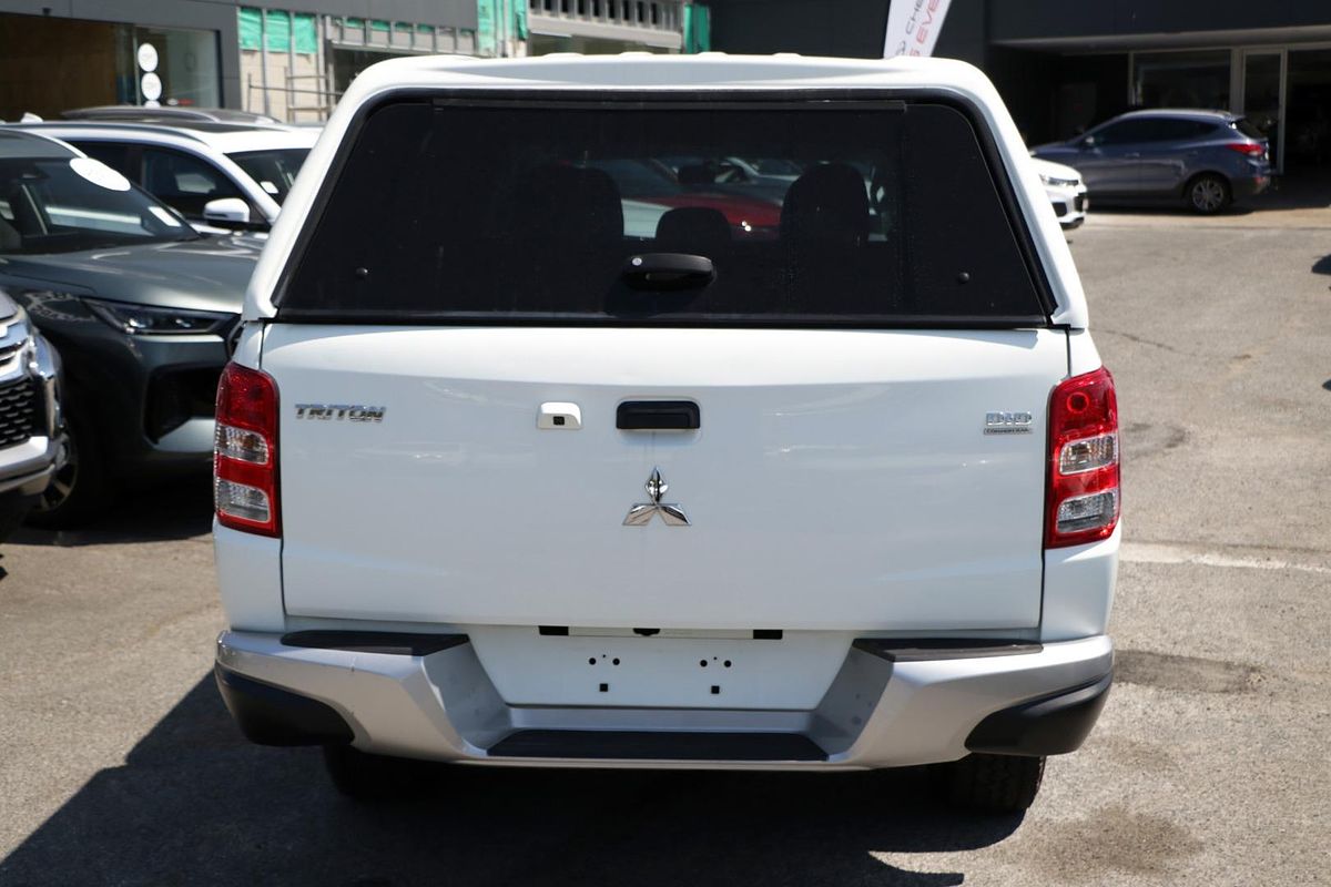 2018 Mitsubishi Triton GLX MQ 4X4