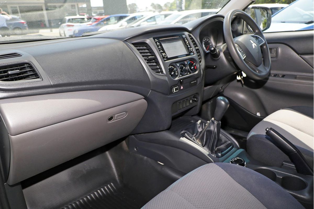 2018 Mitsubishi Triton GLX MQ 4X4