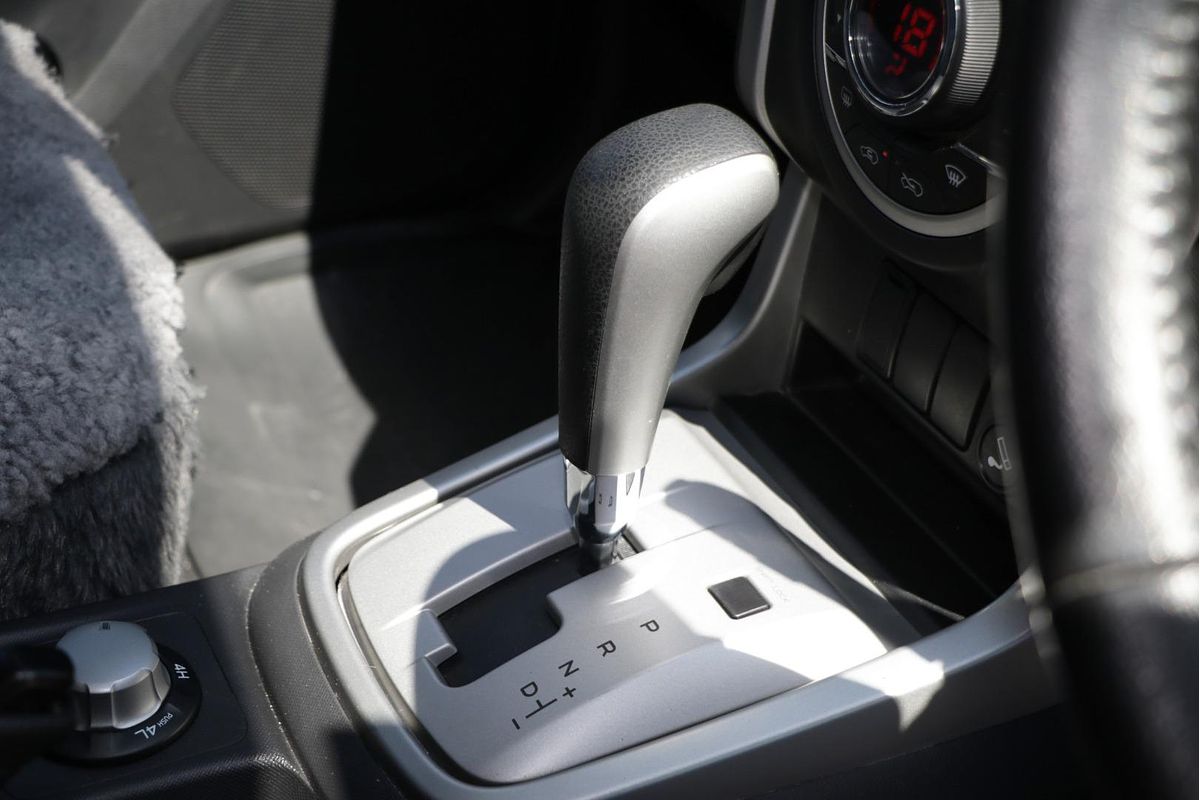 2014 Isuzu MU-X LS-T