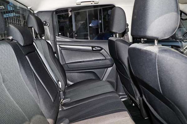 2018 Isuzu D-MAX SX High Ride Rear Wheel Drive