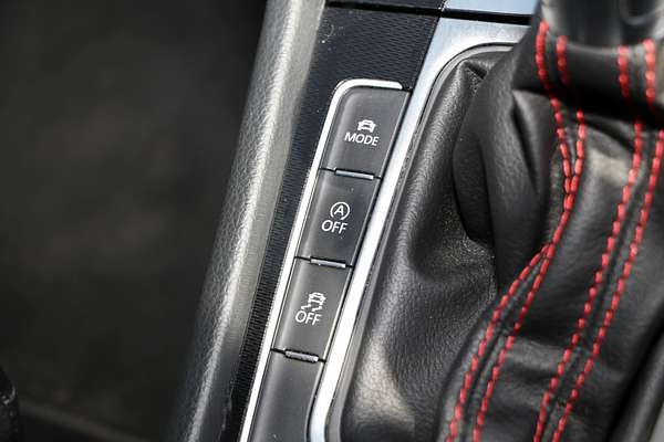 2013 Volkswagen Golf GTI 7
