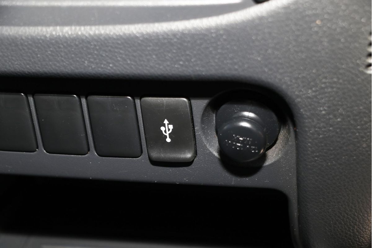 2018 Mitsubishi Triton GLX MQ 4X4
