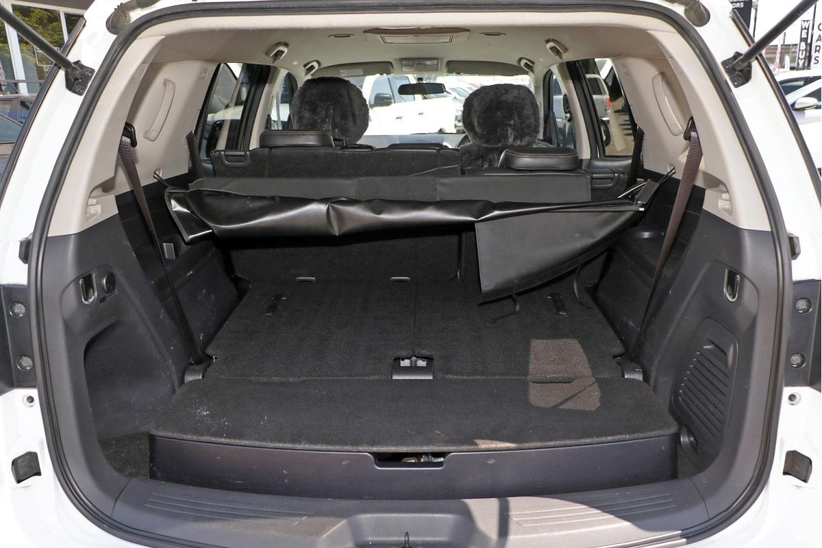 2014 Isuzu MU-X LS-T