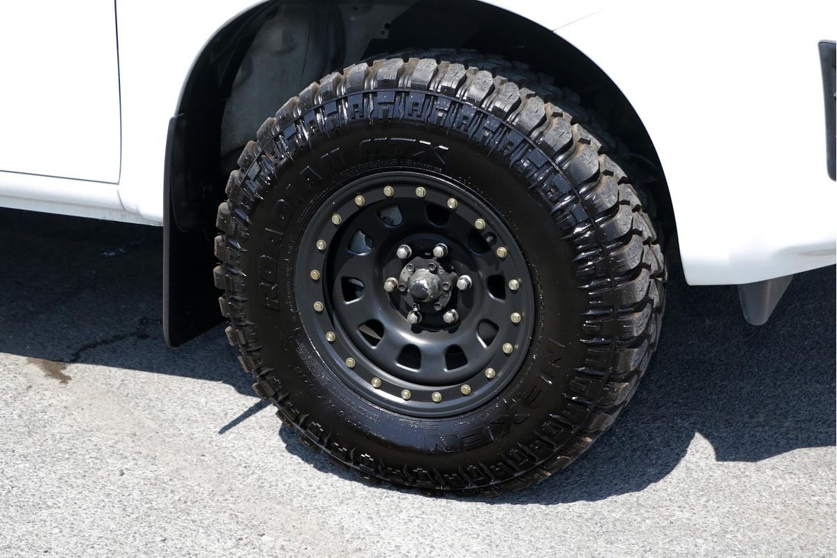 2018 Isuzu D-MAX SX High Ride Rear Wheel Drive