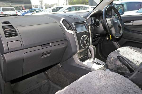 2014 Isuzu MU-X LS-T