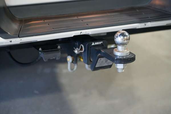 2021 Mitsubishi Triton GLS MR 4X4