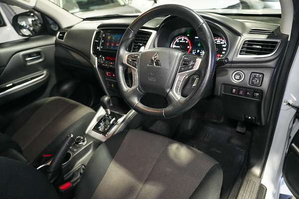 2021 Mitsubishi Triton GLS MR 4X4