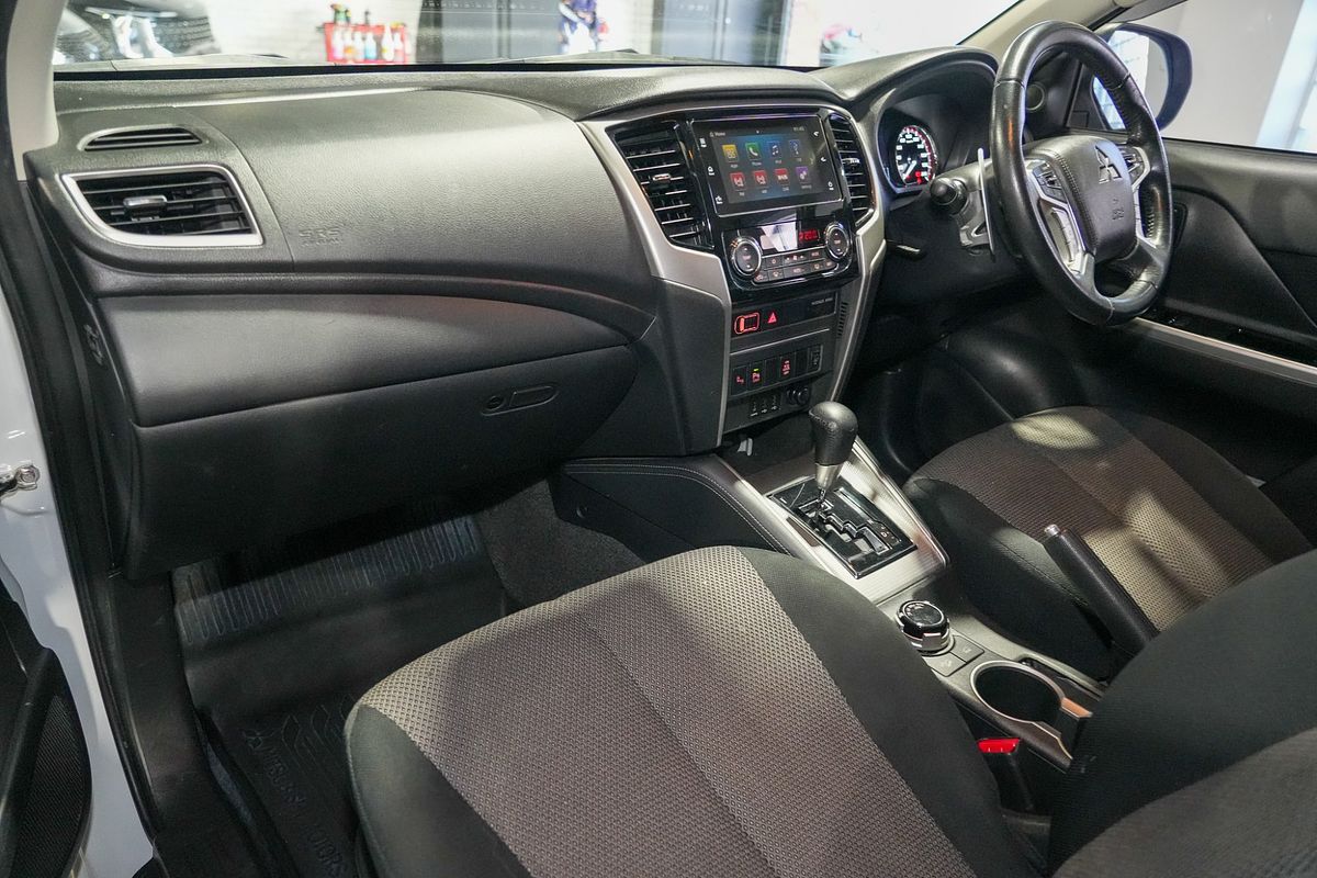 2021 Mitsubishi Triton GLS MR 4X4