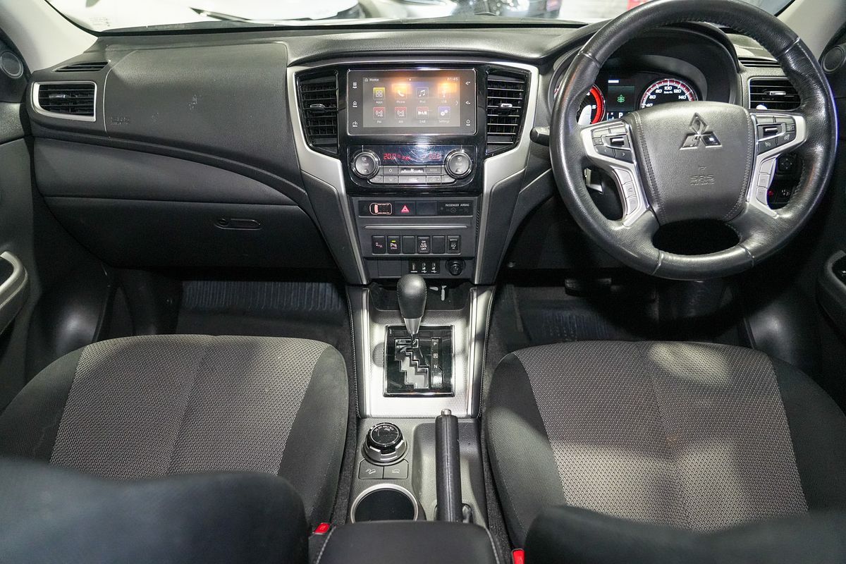 2021 Mitsubishi Triton GLS MR 4X4