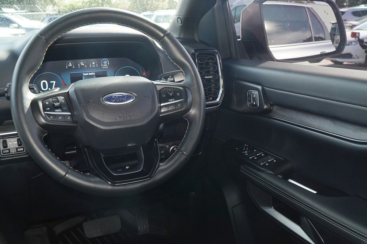 2024 Ford Everest Platinum 3.0L