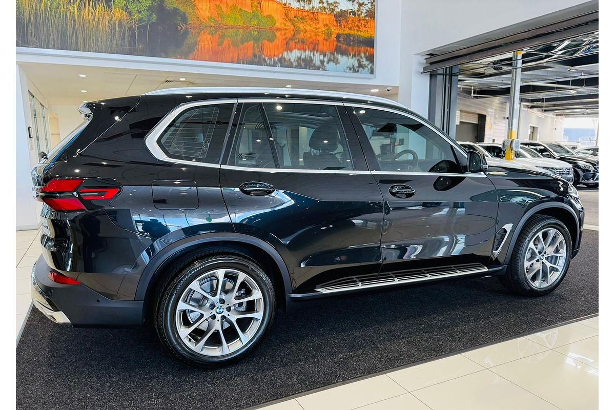 2023 BMW X5 xDrive30d xLine G05 LCI
