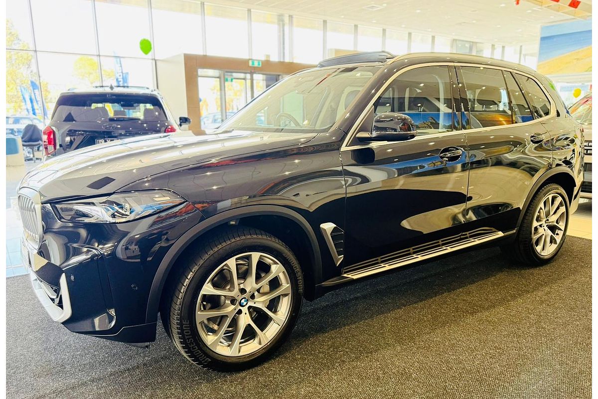 2023 BMW X5 xDrive30d xLine G05 LCI