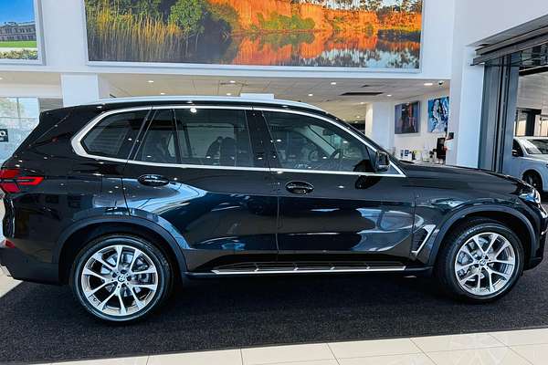 2023 BMW X5 xDrive30d xLine G05 LCI