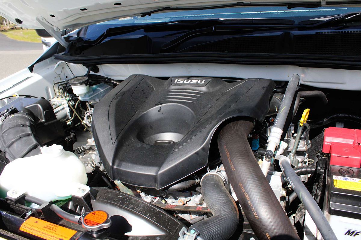 2024 Isuzu MU-X LS-M