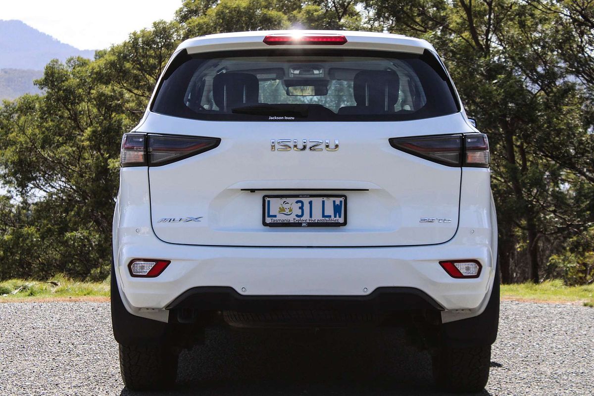 2024 Isuzu MU-X LS-M