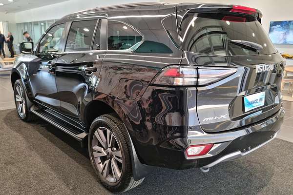 2024 Isuzu MU-X LS-T