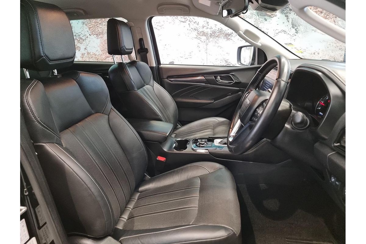 2024 Isuzu MU-X LS-T