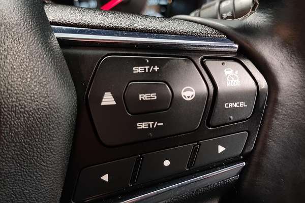 2024 Isuzu MU-X LS-T