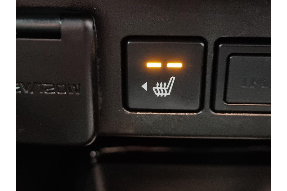 2024 Isuzu MU-X LS-T