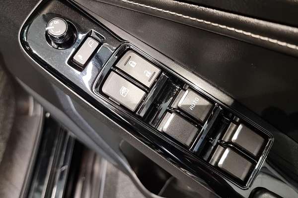 2024 Isuzu MU-X LS-T