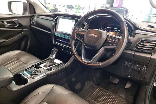 2024 Isuzu MU-X LS-T