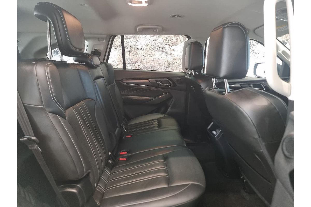 2024 Isuzu MU-X LS-T