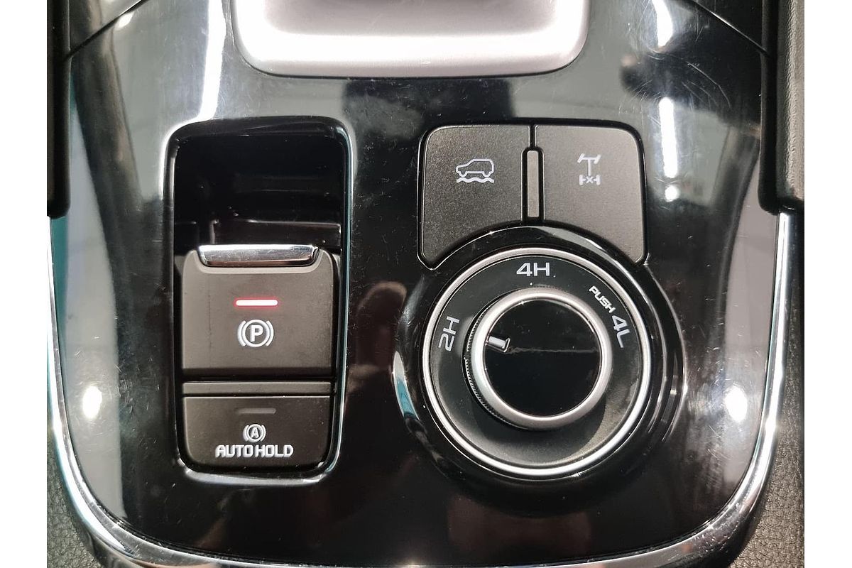 2024 Isuzu MU-X LS-T