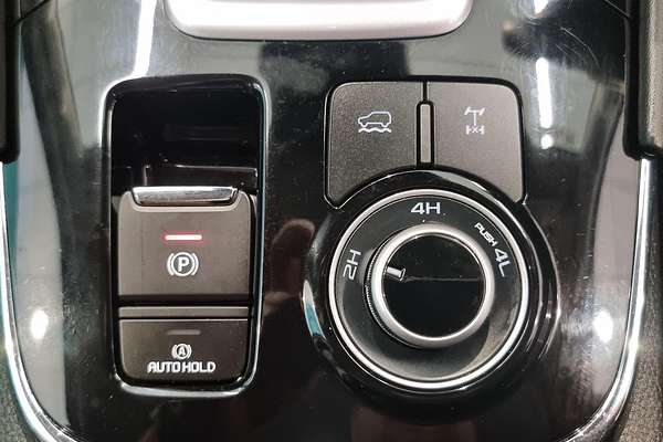 2024 Isuzu MU-X LS-T