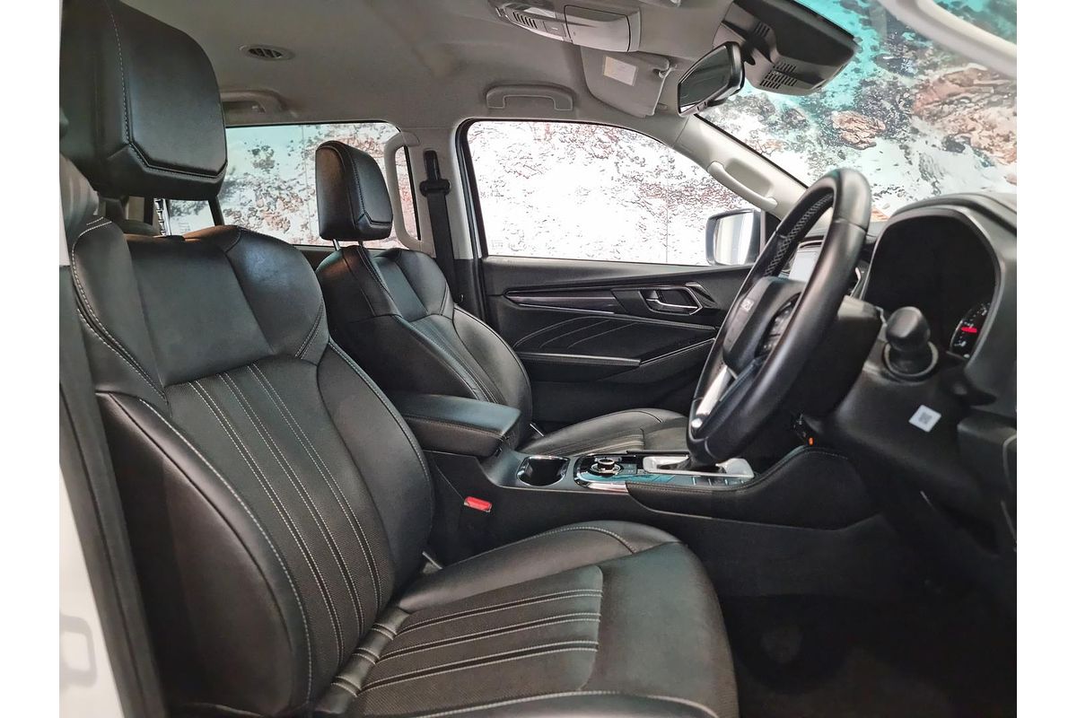 2024 Isuzu MU-X LS-T