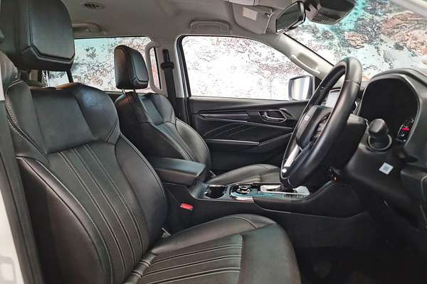 2024 Isuzu MU-X LS-T